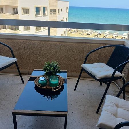 Apollon Sea View Beachfront Ap 302 Larnaca Esterno foto