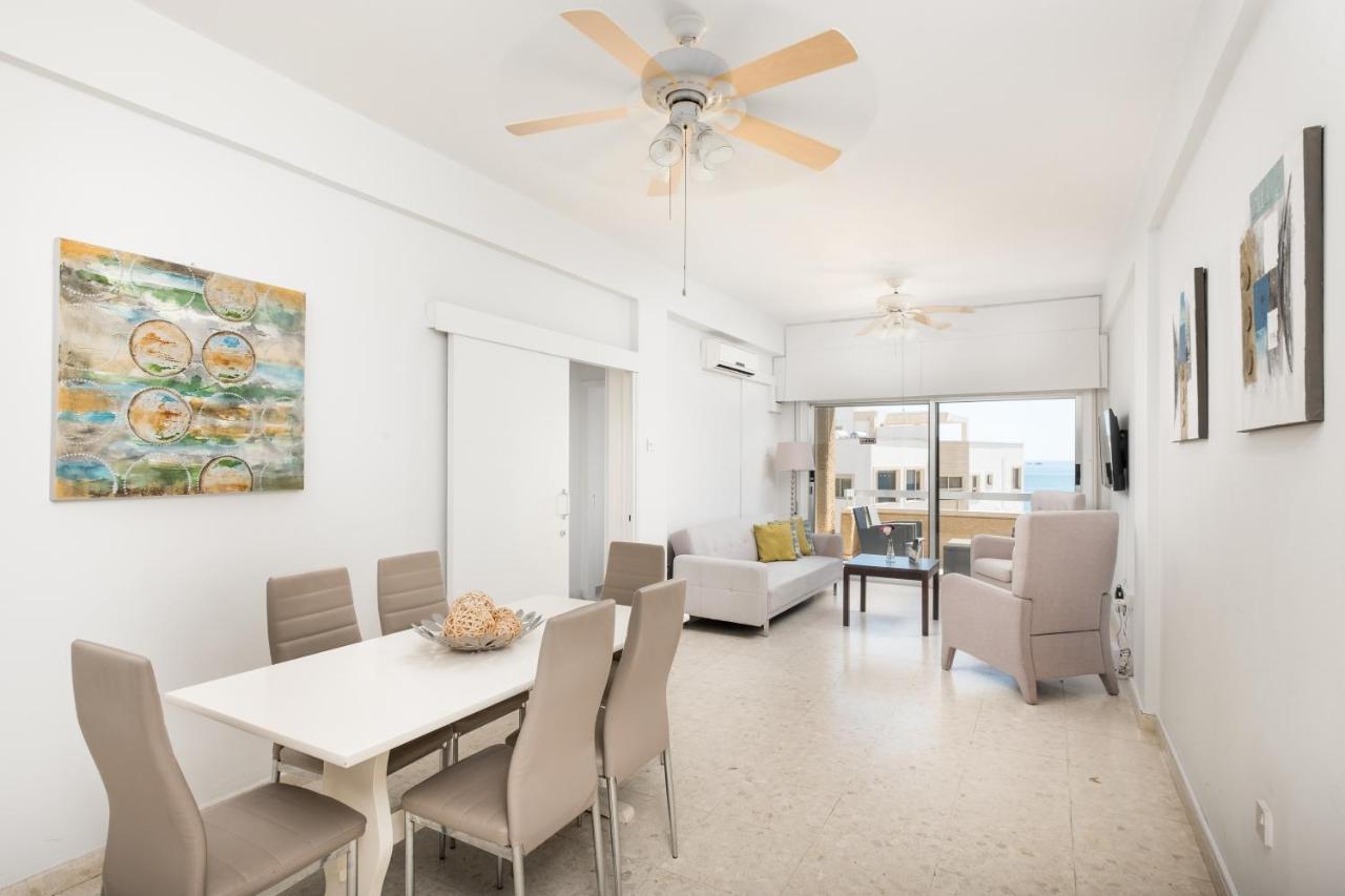 Apollon Sea View Beachfront Ap 302 Larnaca Esterno foto