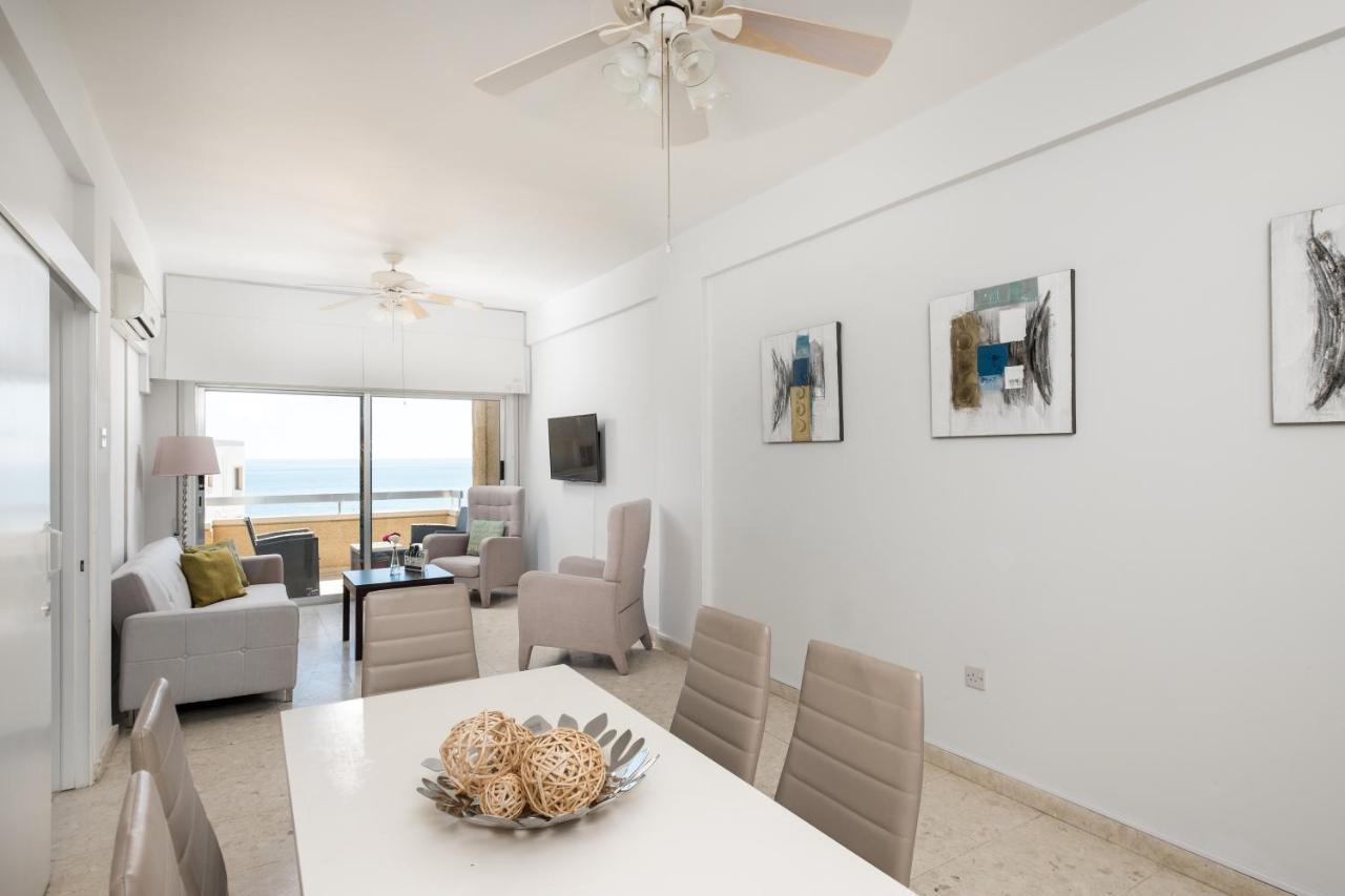 Apollon Sea View Beachfront Ap 302 Larnaca Esterno foto